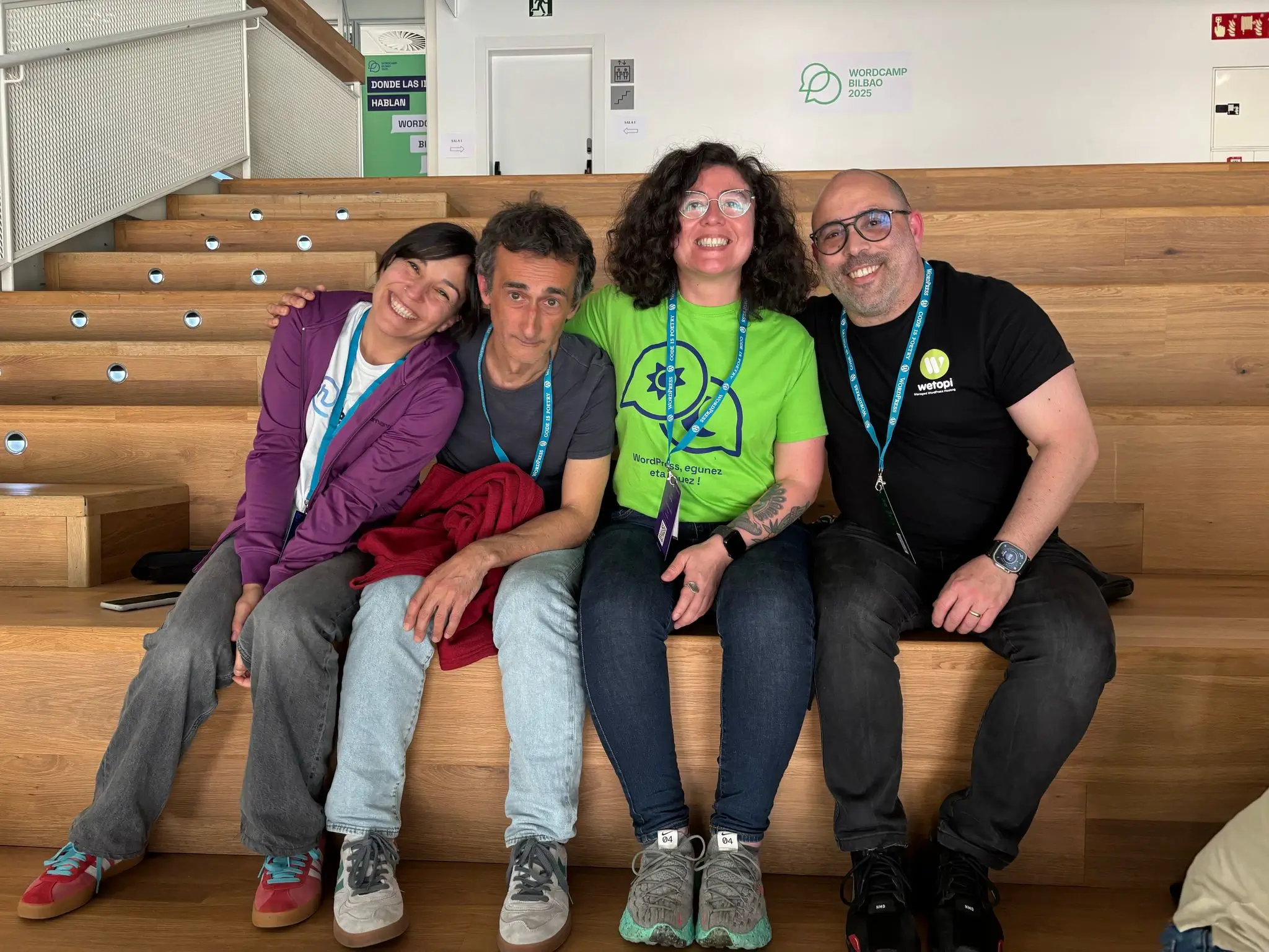 Elsa Tapia, Joan Vega, Laura Folgado y Josep Morán en la WordCamp bilbao 2025.